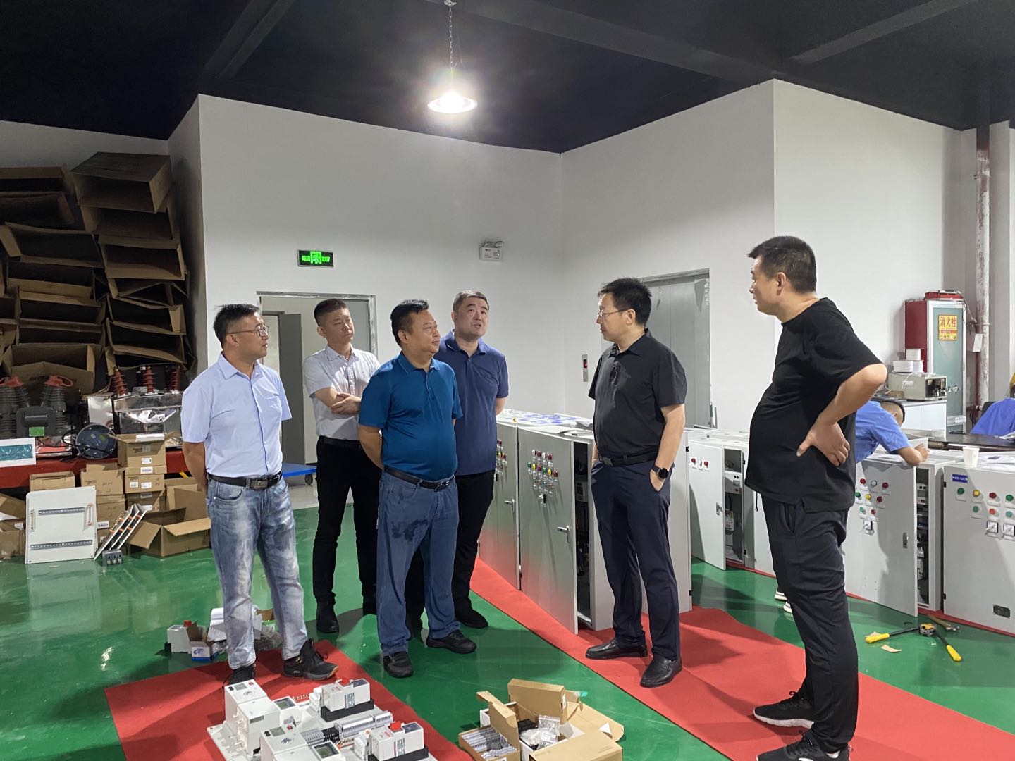 �؝h�³ǹ�ί��(hu�� )�����������Q�k���������������Q�k�������S�ϵ�һ���ˁ�(l��i)�L(ch��ng)�ſƼ��a(ch��n)�I(y��)�@���셢�^(gu��n)